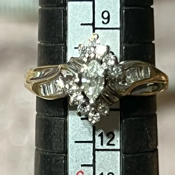 SALE!! 14k Solid yellow gold and naturall diamond ring - Picture 4 of 14